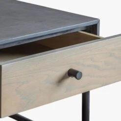 Joss Oak Side Table -Furniture Sales Store pp2002041 pd2