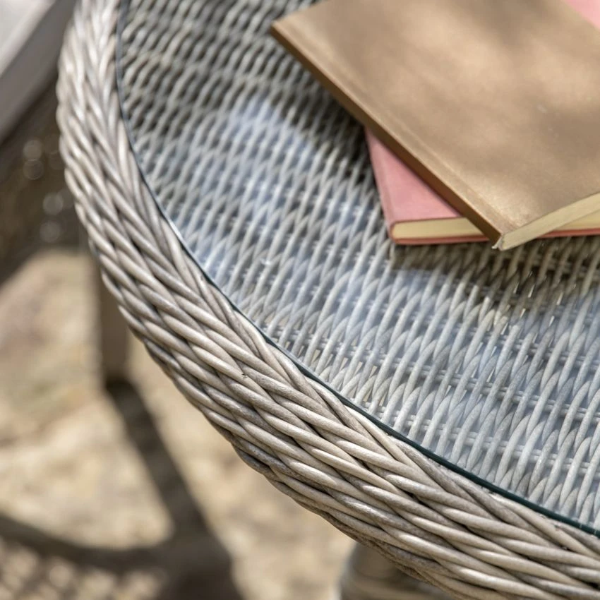 Lingerer 4 Seater Round Dining Set In Stone 3 Lingerer 4 Seater Round Dining Set In Stone - Image 3