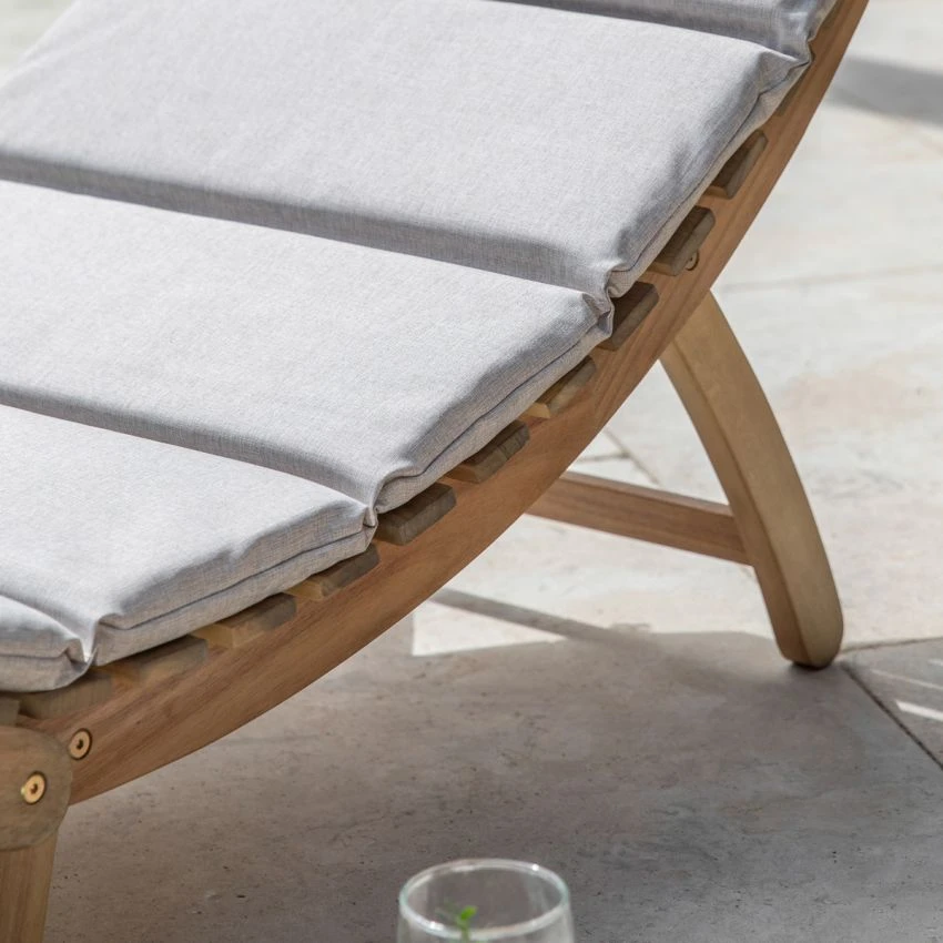 Layabout Foldaway Sunlounger 3 Layabout Foldaway Sunlounger - Image 3